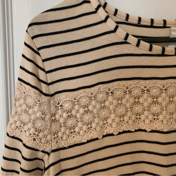 Lauren Conrad cream & black stripe crochet blouse - Picture 2 of 5